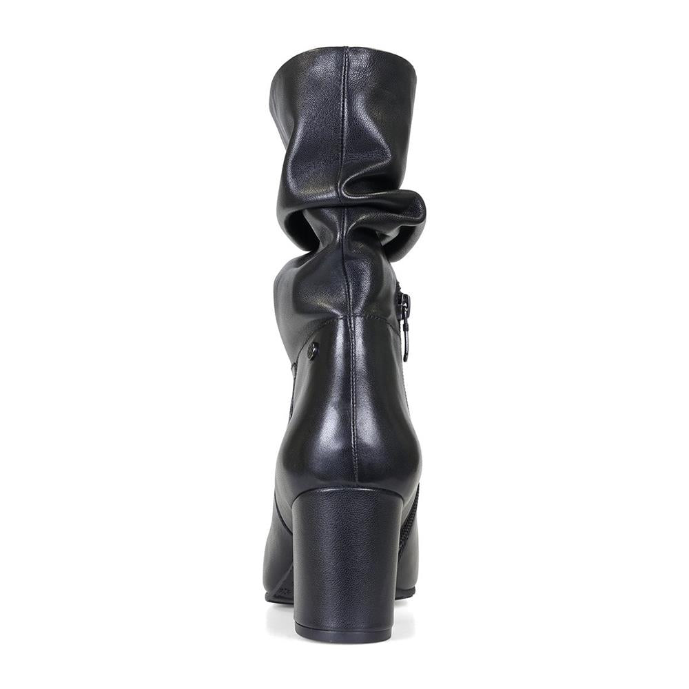 Contemporary Comfort Boots EE Fit Maddie - Black Leather