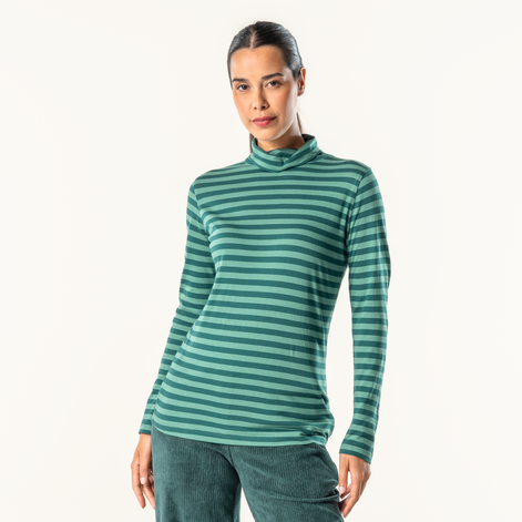 Organic Cotton Turtleneck T-Shirt: Women's