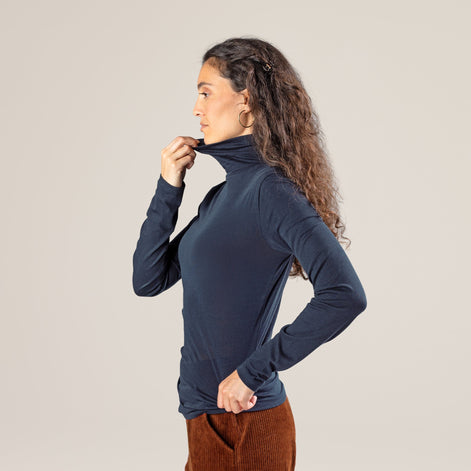 Organic Cotton Turtleneck T-Shirt: Women's