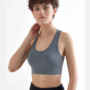 Sports Bra: Women's