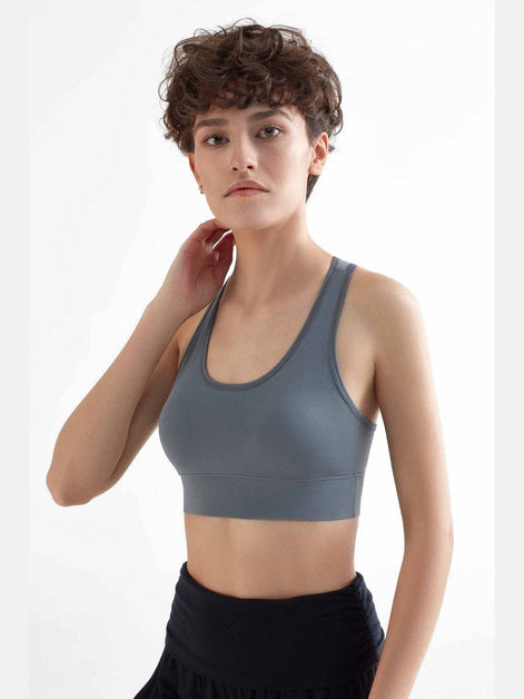 Sports Bra: Women's