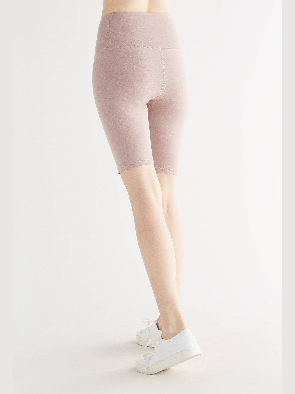 Organic Stretch Shorts: Women's