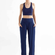 Sports Bra: Women's