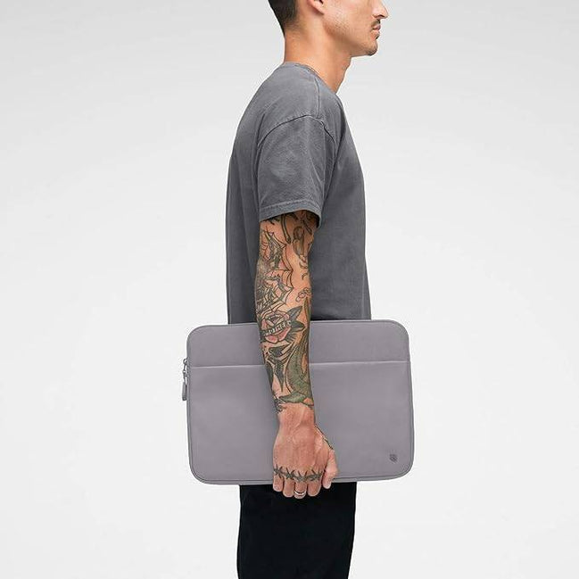 Incase A.R.C. Sleeve with ReSpun 100% Recycled Polyester
