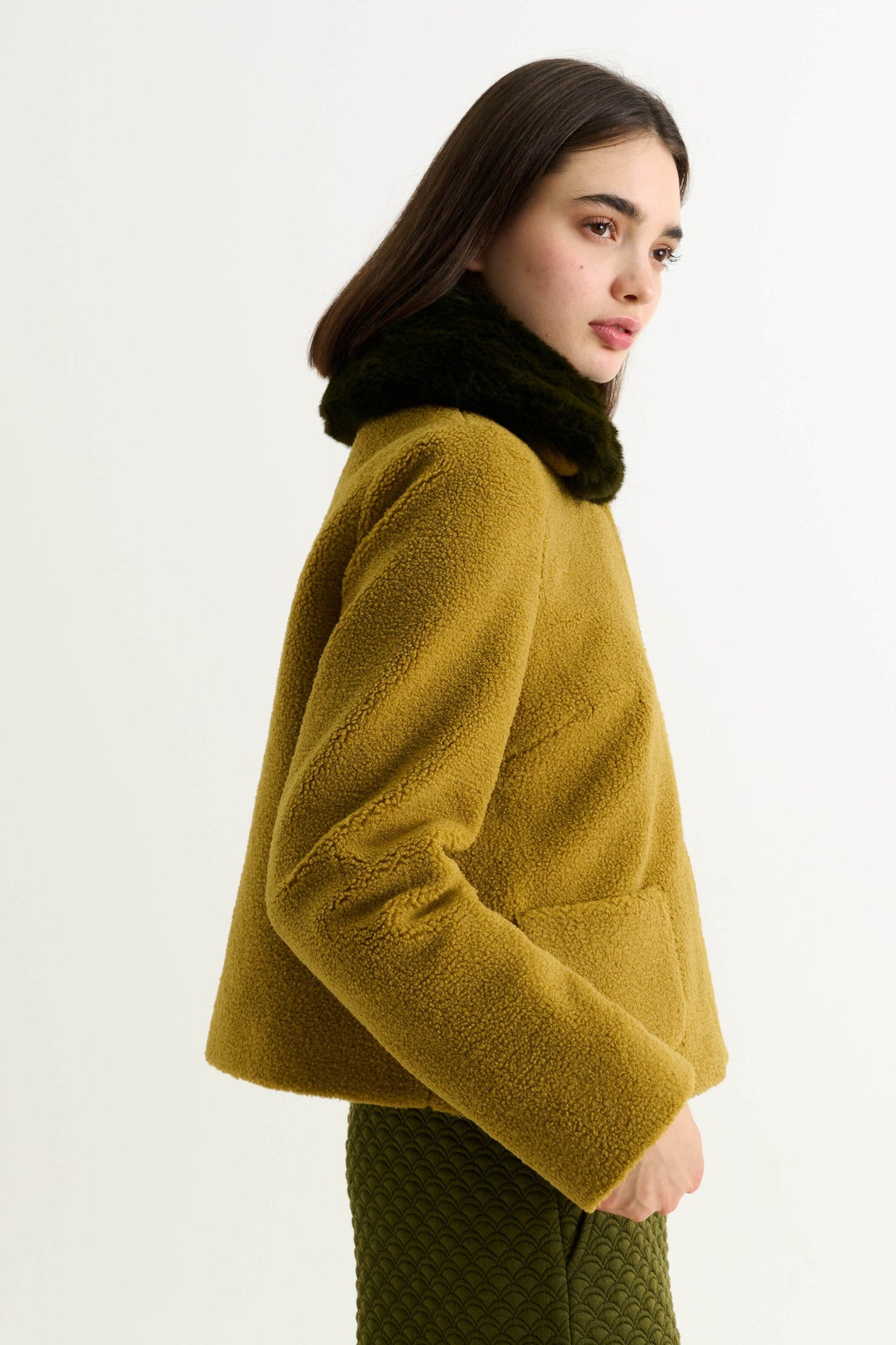 Apple Borg Faux Fur Collar Cropped Jacket - Mustard