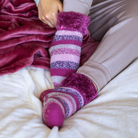 Ladies Stripe Lounge Socks With Lure