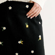 Buffy Daisy Tweed Midi Skirt - Black