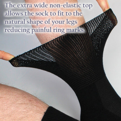 4 Pack Bamboo Diabetic Socks With Grips for Men and Women