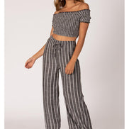 Sisstrevolution  - Smocked up woven top