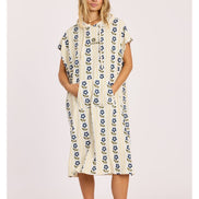 Sisstr Charlie Hooded Towel