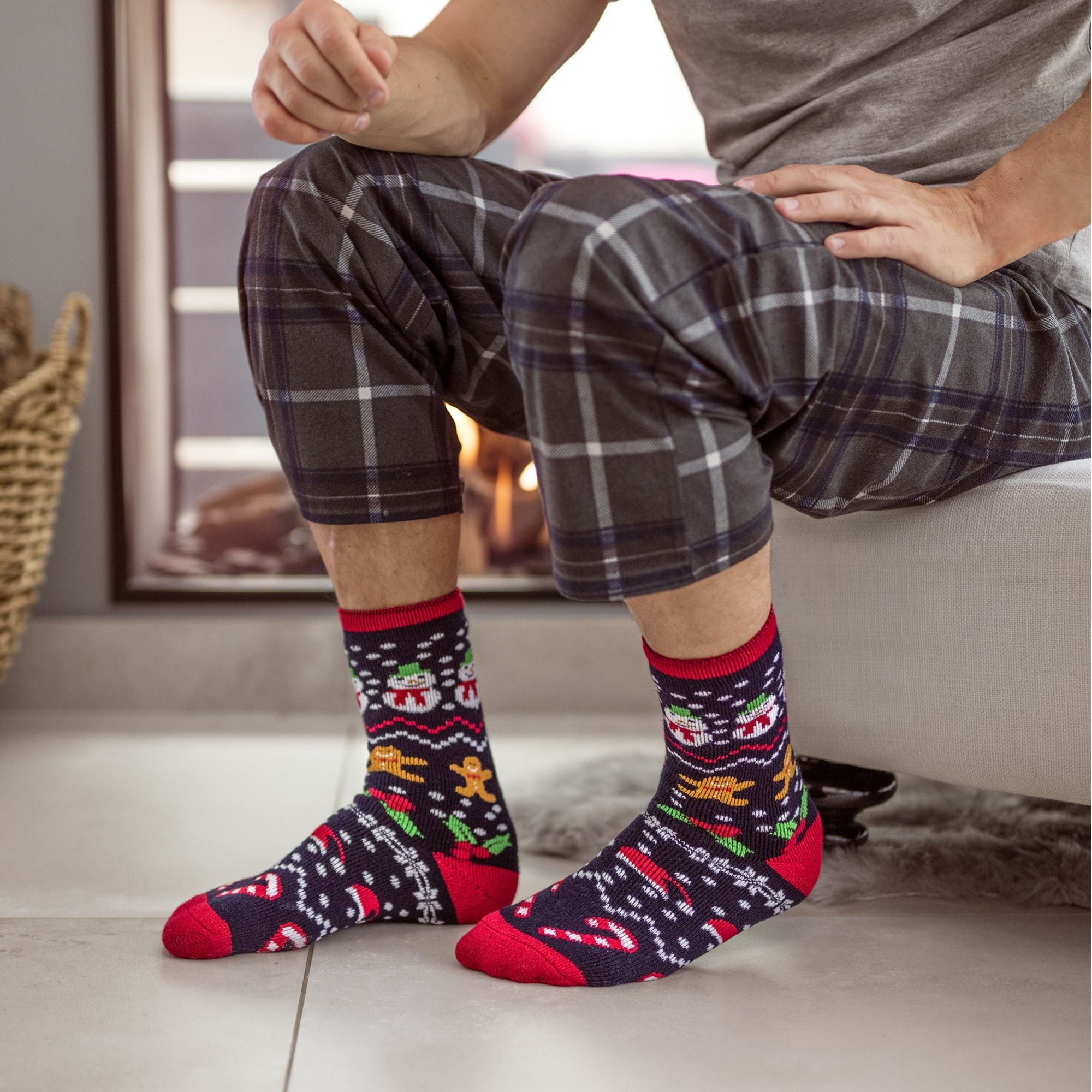Mens & Ladies Novelty Christmas Lightweight Thermal Socks