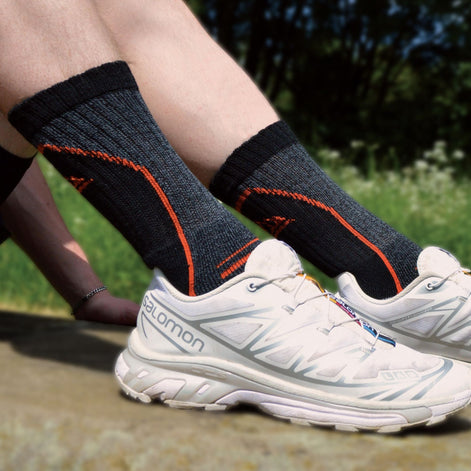 4 Pack Men's Cushioned Anti Blister Hiking Socks