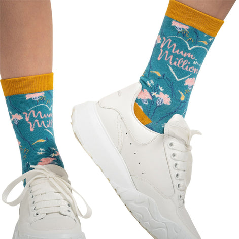 1 Pack Ladies Novelty Mum in a Million Bamboo Socks