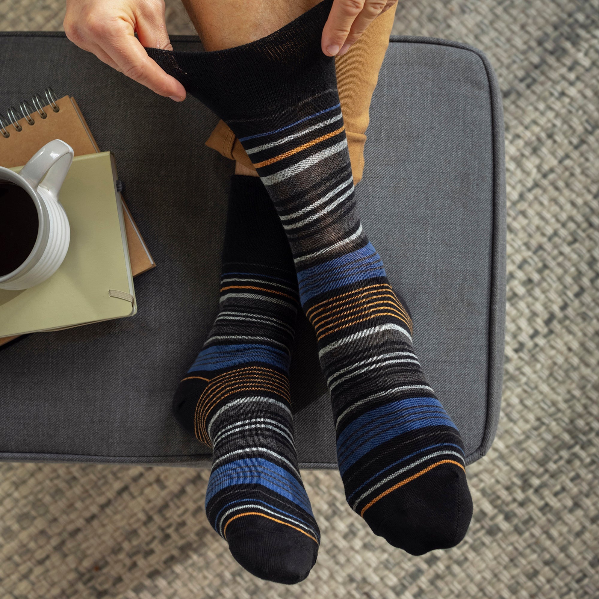 6 Pack Men's Non Elastic Loose Top Patterned Socks