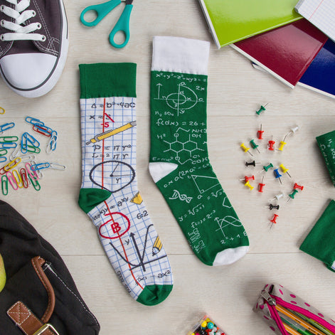 1 Pack Unisex Mismatched Novelty Odd Socks - Back 2 School