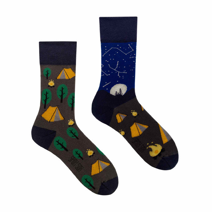 1 Pack Unisex Mismatched Novelty Odd Socks - Camping