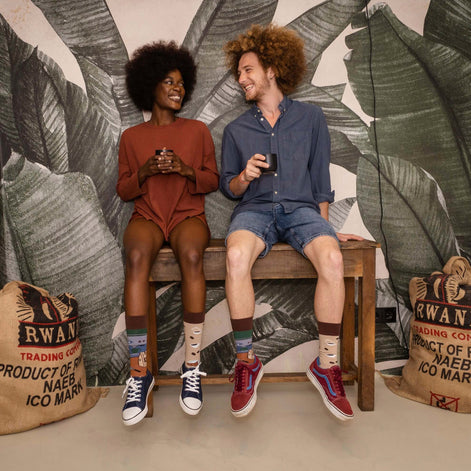 1 Pack Unisex Mismatched Novelty Odd Socks - Coffee