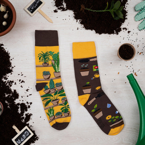 1 Pack Unisex Mismatched Novelty Odd Socks - Gardening