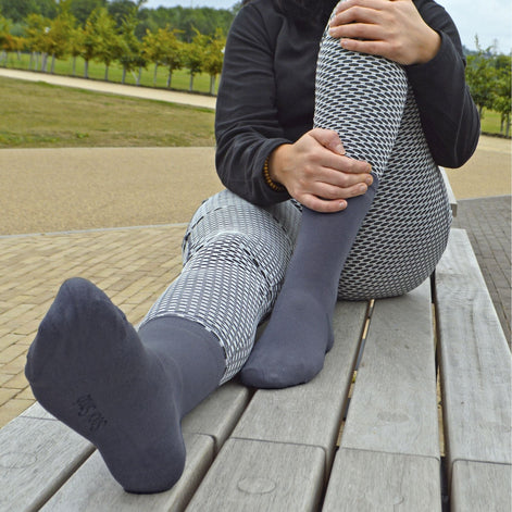 4 Pack Unisex Luxury Bamboo Crew Dress Socks