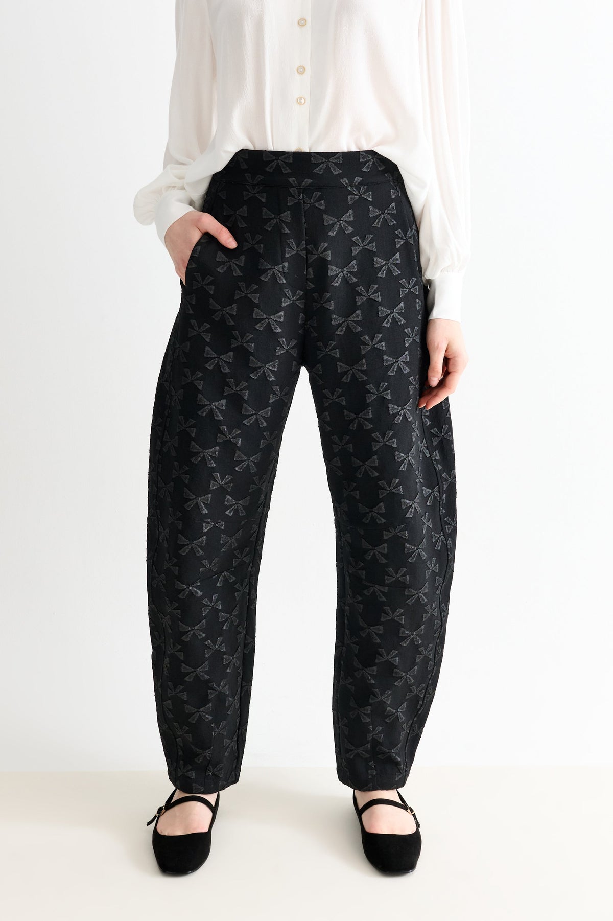Sutton Black Bow Jacquard Barrel Trousers