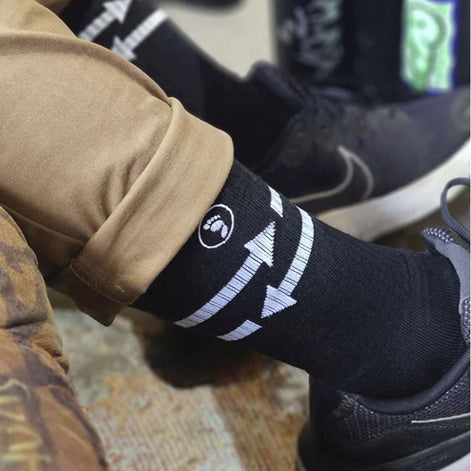 Mens Arrow Patterned Fashion Crew Socks
