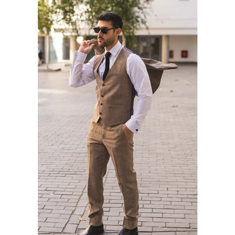 IM33 - Men's 3 Piece Brown Tailored Fit Suit