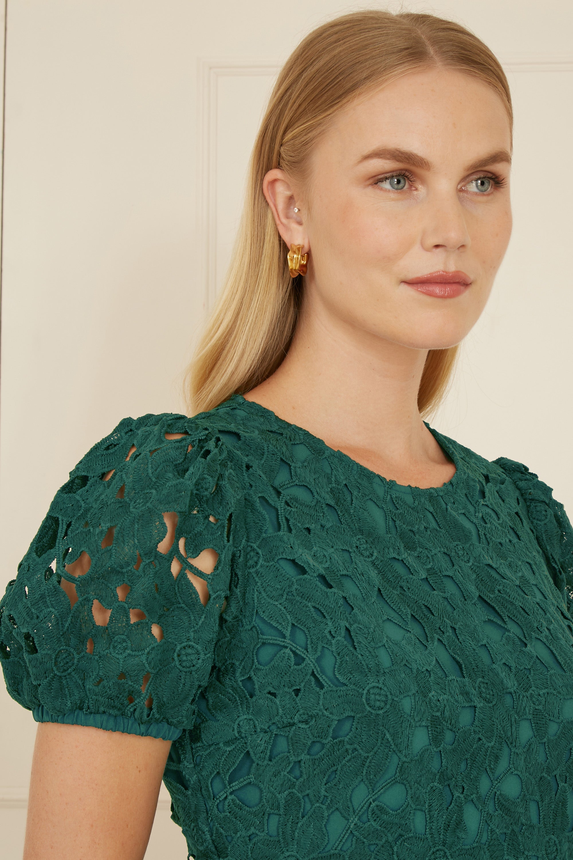Yumi Green Lace Skater Dress with Puff Sleeves