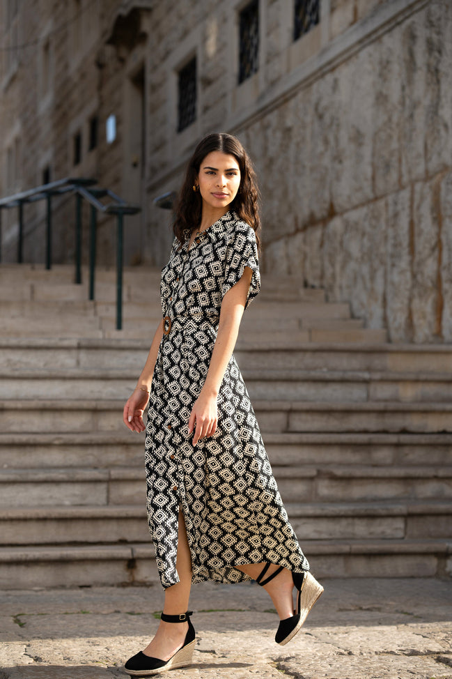Yumi Black Viscose Midi Shirt Dress with Matching Belt