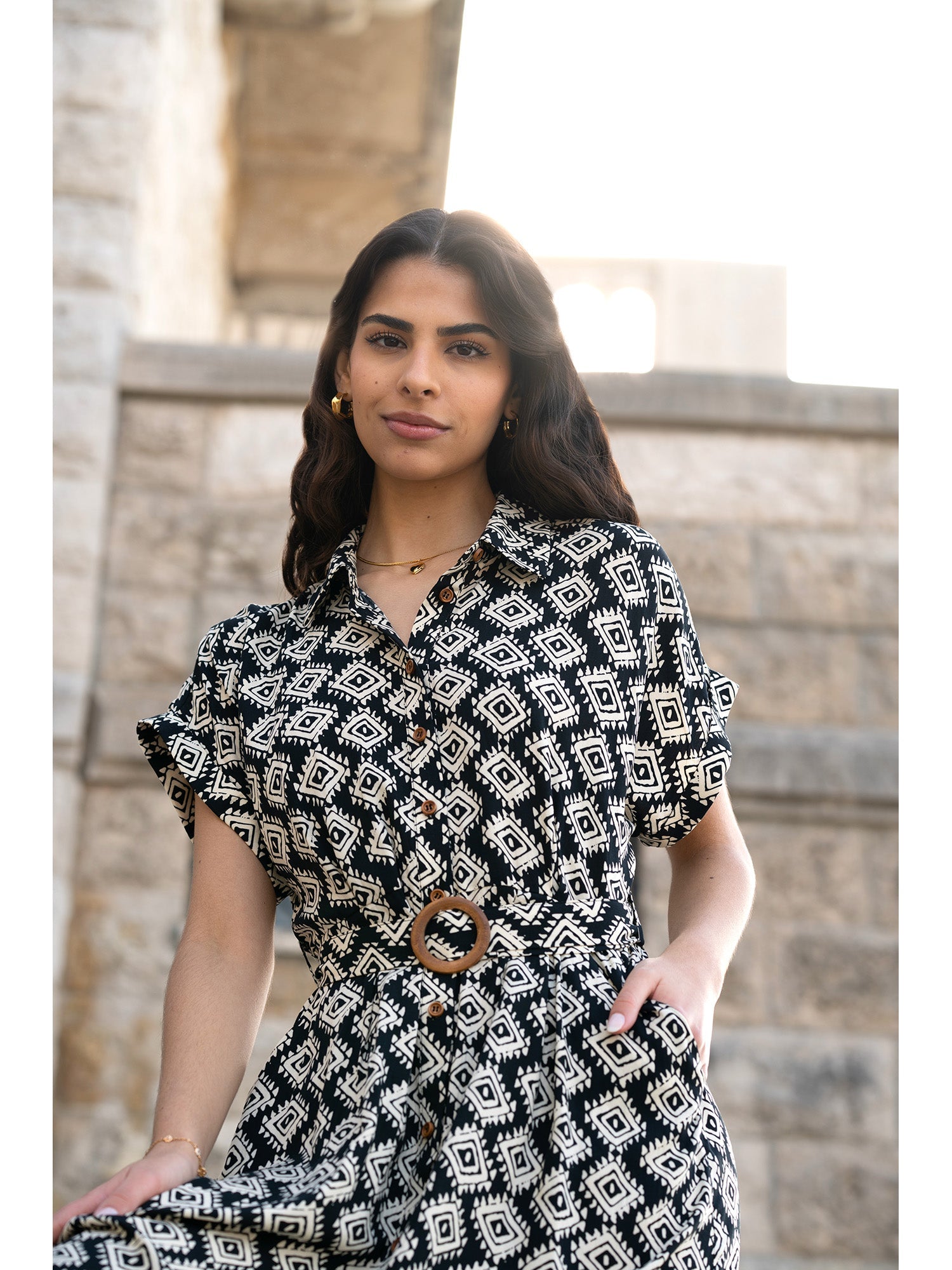 Yumi Black Viscose Midi Shirt Dress with Matching Belt