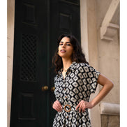 Yumi Black Viscose Midi Shirt Dress with Matching Belt