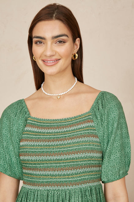 Yumi Green Ruched Leaf Print Maxi Dress with Puff Sleeves
