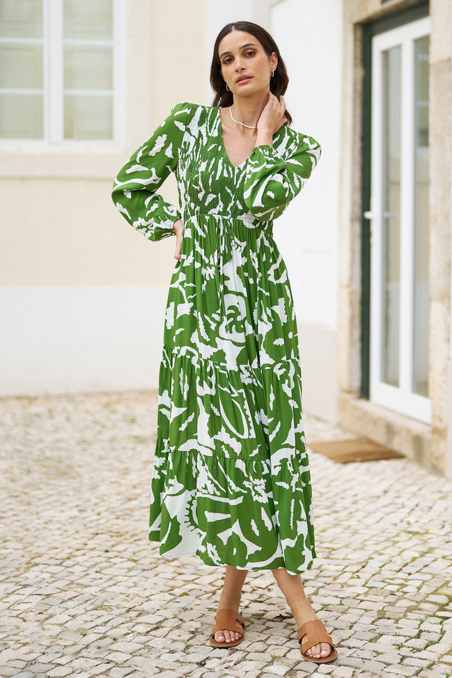 Yumi Green Abstract Print Ruched Midi Dress with Long Sleeves