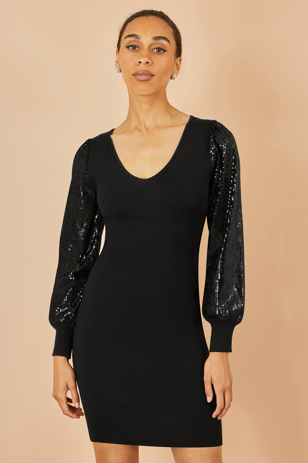 Yumi Black Knitted Fitted Dress with Sequin Sleeves