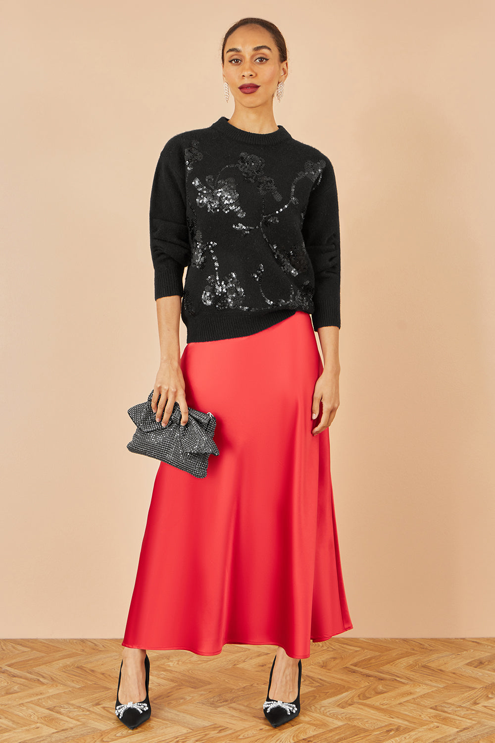 Yumi Black Relaxed Knitted Jumper with Sequin Detail
