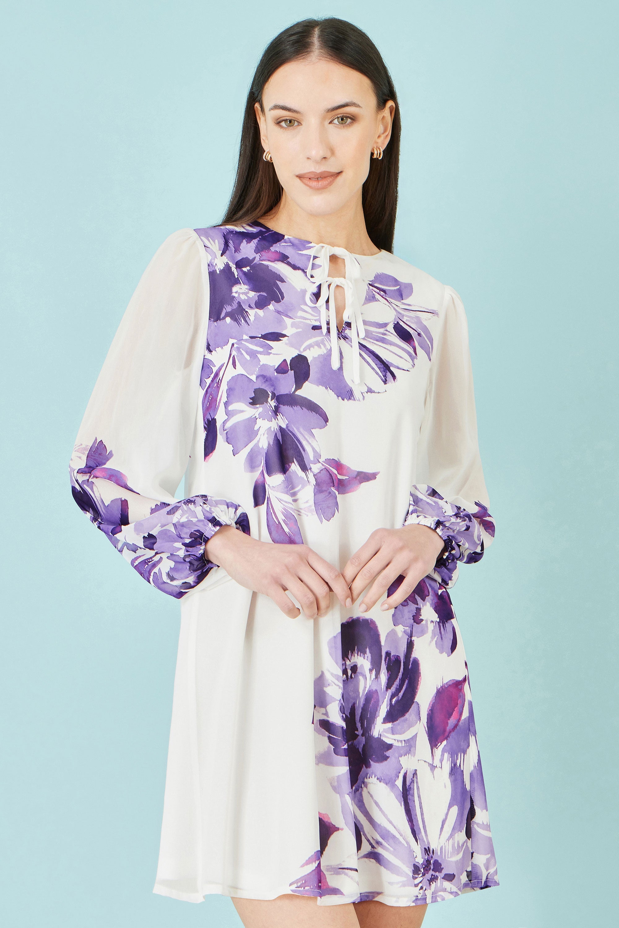 Yumi White Floral Placement Tunic with Keyhole Neckline