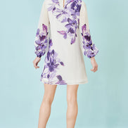 Yumi White Floral Placement Tunic with Keyhole Neckline