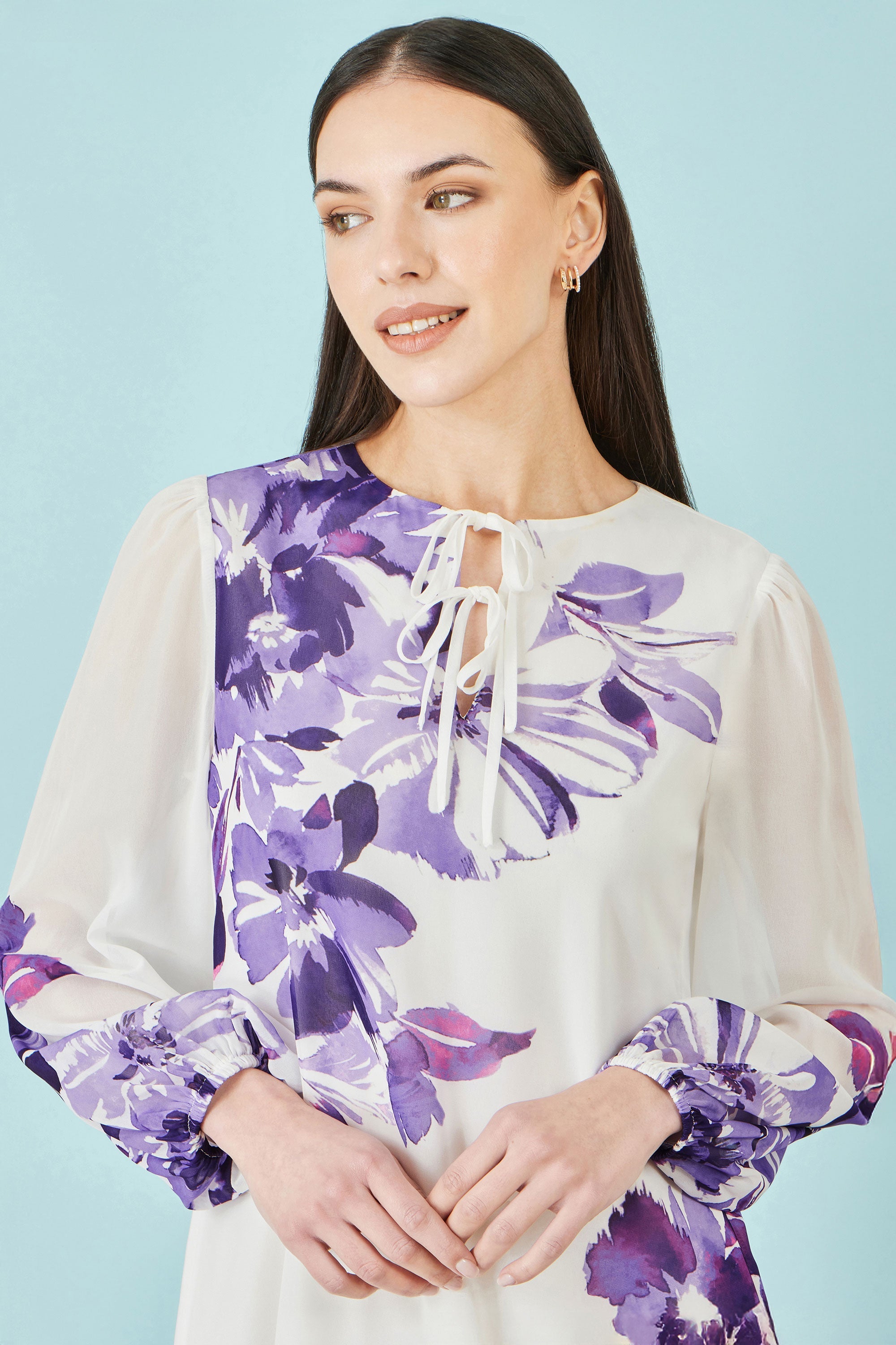 Yumi White Floral Placement Tunic with Keyhole Neckline