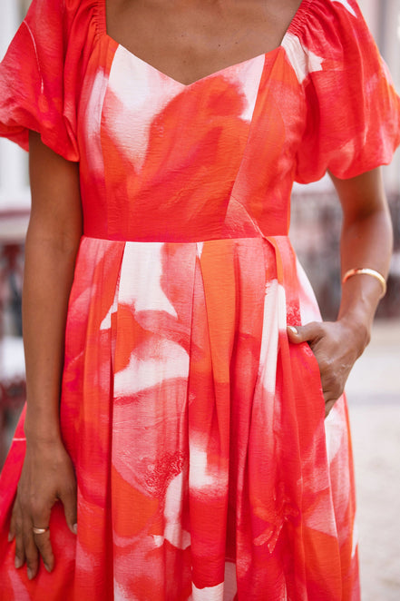 Yumi Red Viscose Floral Midi Dress with Puff Sleeves