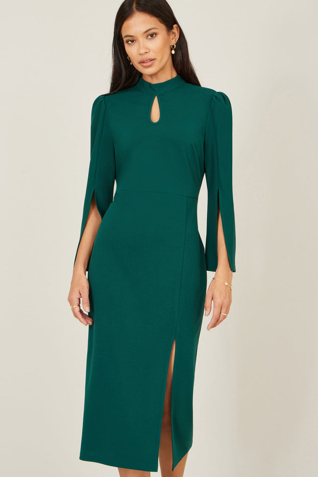 Yumi Green Fitted Midi Dress with Flute Sleeves