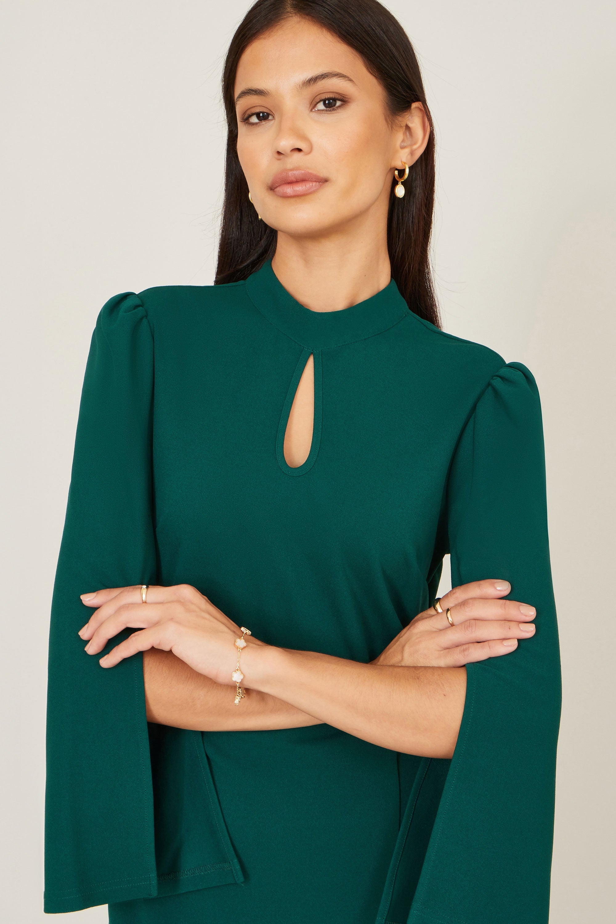 Yumi Green Fitted Midi Dress with Flute Sleeves
