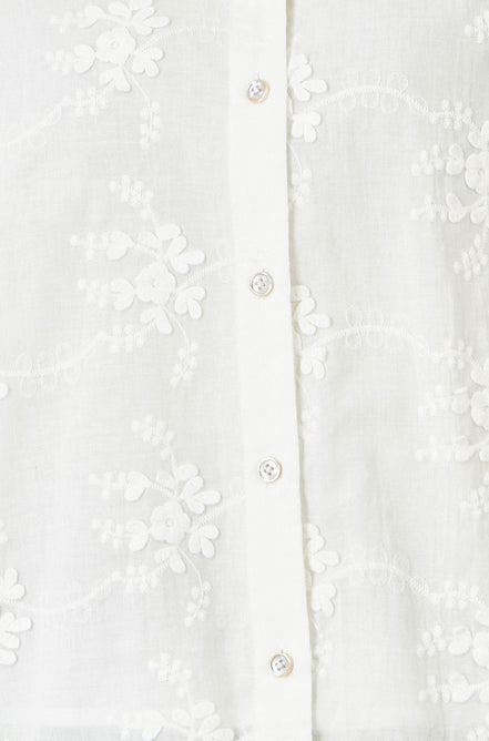 Yumi White Cotton Flower Applique Shirt