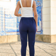Yumi Navy Stretch Capri Pants with Tie Belt