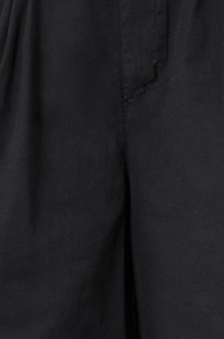 Yumi Black Cotton Bermuda Shorts