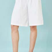 Yumi White Cotton Bermuda Shorts