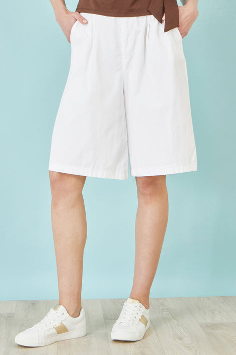 Yumi White Cotton Bermuda Shorts