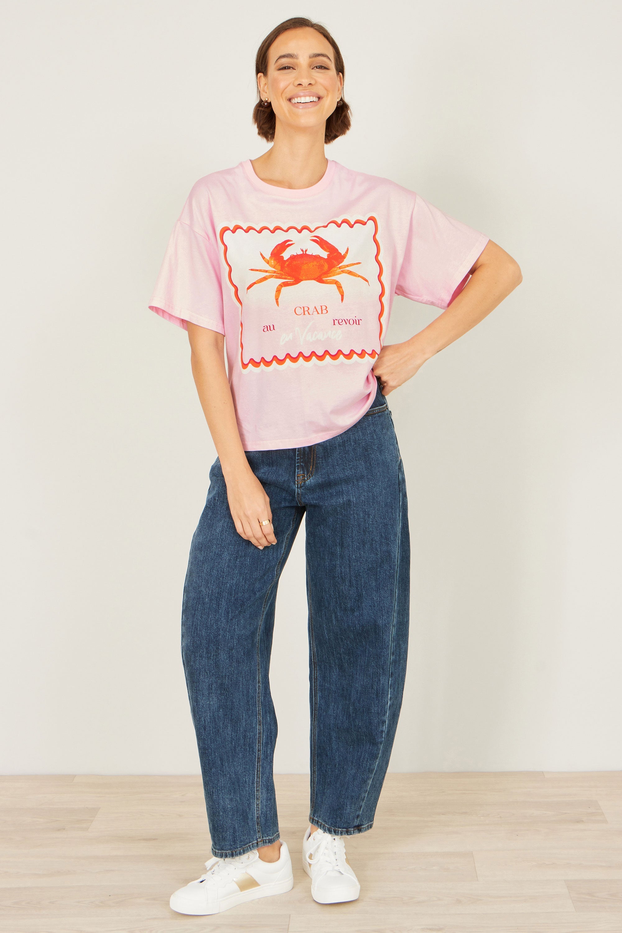 Yumi Pink Crab Vacation Print T-Shirt
