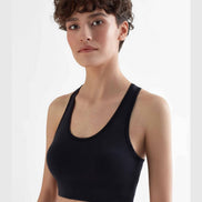 Sports Bra: Women's