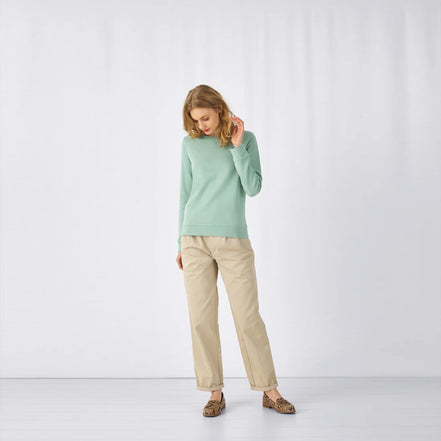 Organic Essential Sweatshirt: Women's